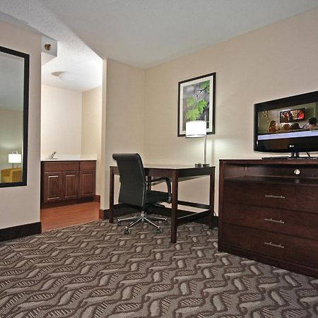 Hotel La Quinta By Wyndham Springfield Exterior foto